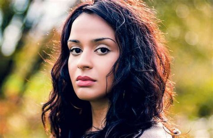 Ambreen Razia Height, Weight, Net Worth, Age, Birthday, Wikipedia, Who, Instagram, Biography