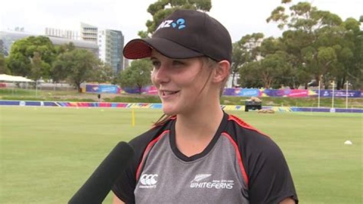 
Amelia Kerr Height, Weight, Net Worth, Age, Birthday, Wikipedia, Who, Nationality, Biography 