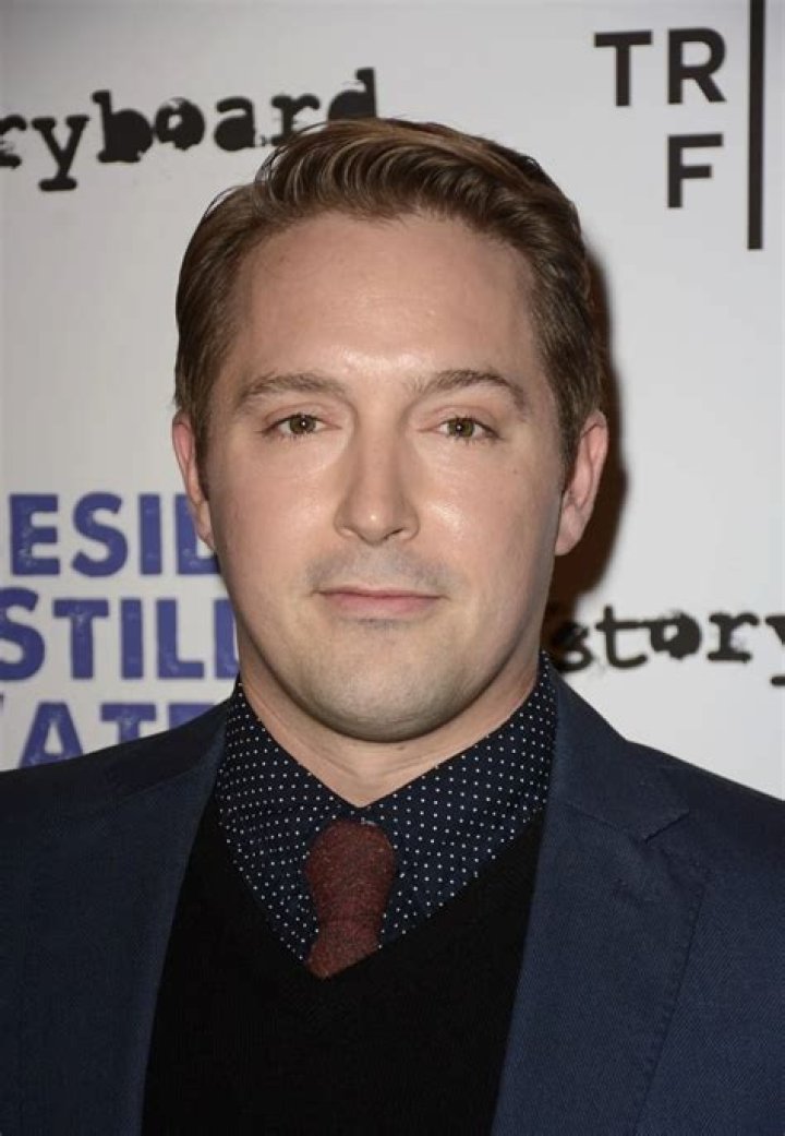 Beck Bennett Height, Weight, Net Worth, Age, Birthday, Wikipedia, Who, Nationality, Biography