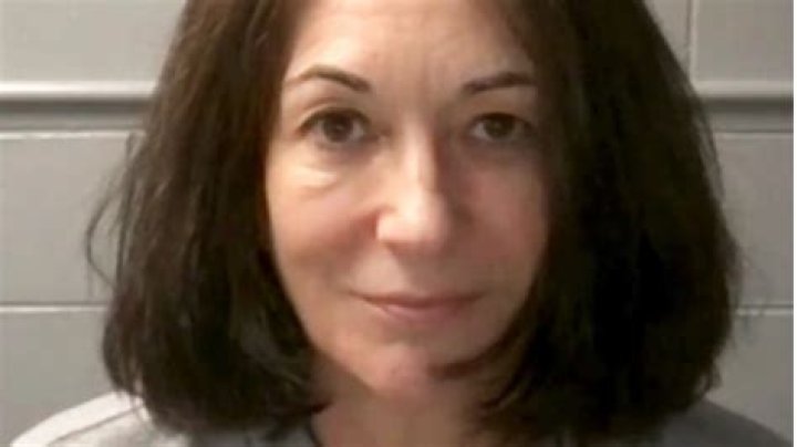 
Bobbi Sternheim Age, Birthday, Wikipedia, Who, Nationality, Biography 