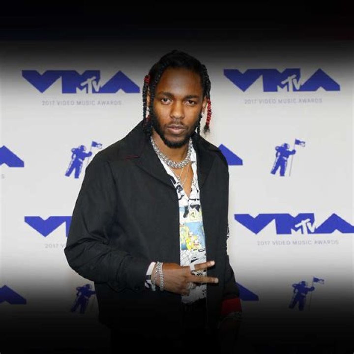Brandon Lamar Height, Weight, Net Worth, Age, Birthday, Wikipedia, Who, Instagram, Biography