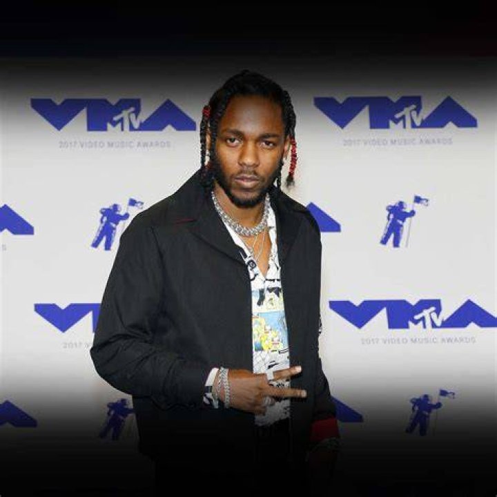 Burney Lamar Height, Weight, Net Worth, Age, Birthday, Wikipedia, Who, Instagram, Biography