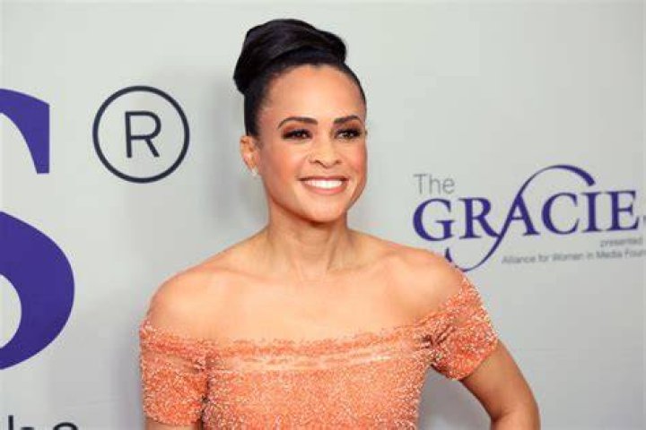 
Can ABC News, Linsey Davis be sued for censoring Robert F Kennedy Jr’s remarks on COVID vaccine 