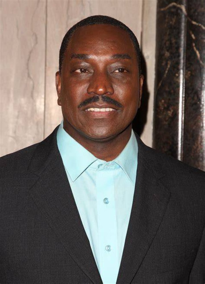 Clifton Powell Jr. Height, Weight, Net Worth, Age, Birthday, Wikipedia, Who, Nationality, Biography