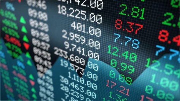 
Equities end marginally lower, extend losses for fifth straight day 