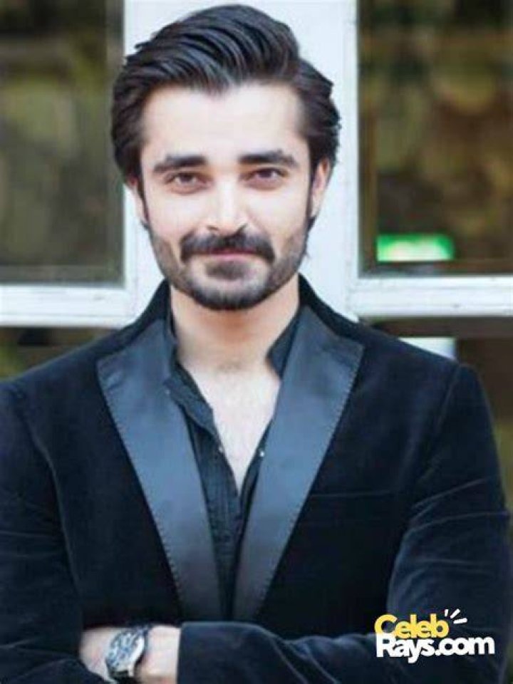 
Hamza Ali Abbasi Height, Weight, Net Worth, Age, Birthday, Wikipedia, Who, Nationality, Biography 