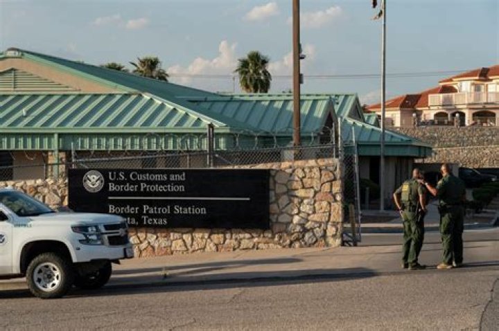 
Immigrant shot and killed by Border Patrol reached for agent’s gun, had criminal record: 