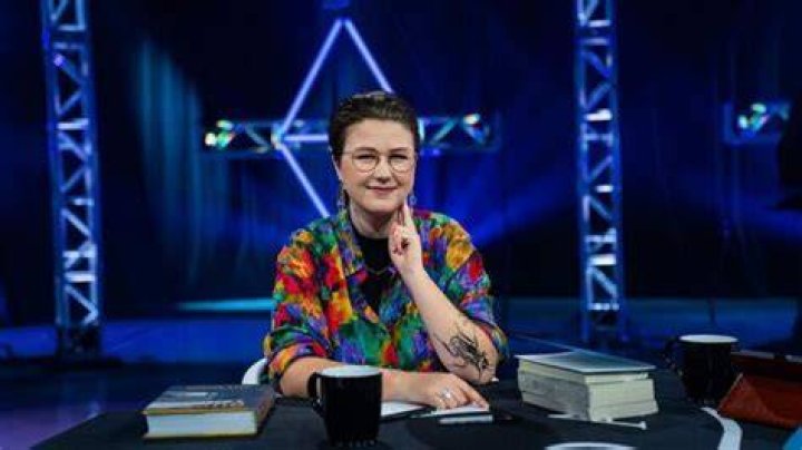 
Is Mattea Roach Trans Or Gay? Sexuality Partner And Age 