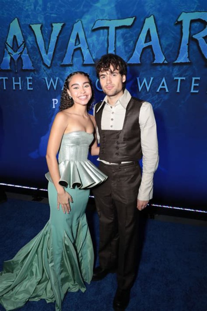 Jamie Flatters Girlfriend: Who Is The Avatar Actor Dating? Parents And Net Worth
