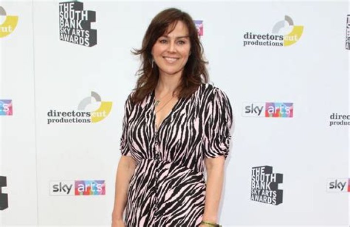 
Jill Halfpenny Height, Weight, Net Worth, Age, Birthday, Wikipedia, Who, Nationality, Biography 