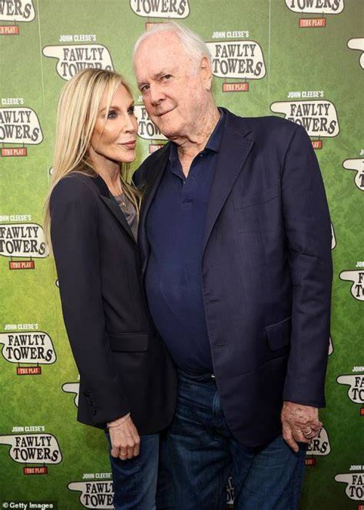 John Cleese Height, Weight, Net Worth, Age, Birthday, Wikipedia, Who, Instagram, Biography