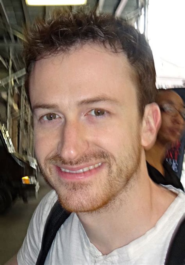 
Joseph Mazzello Height, Weight, Net Worth, Age, Birthday, Wikipedia, Who, Nationality, Biography 