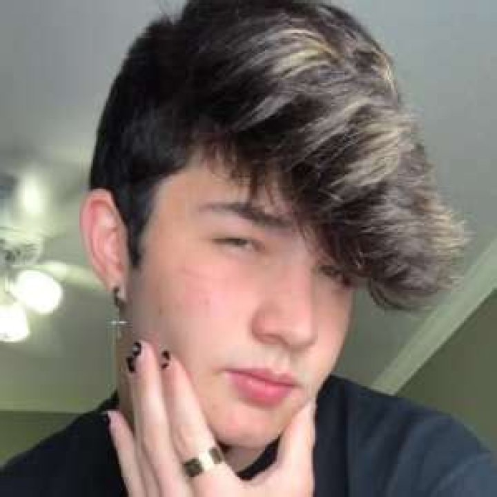 
Kale McAllister Height, Weight, Net Worth, Age, Birthday, Wikipedia, Who, Nationality, Biography 