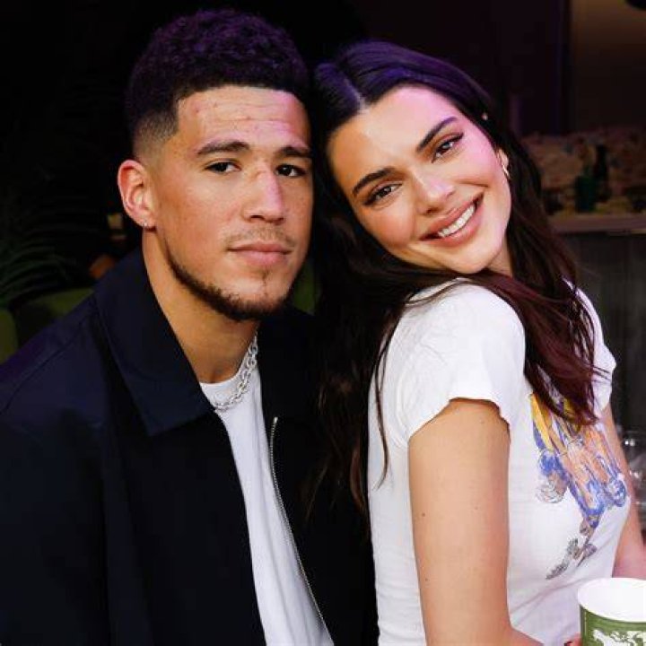 
Kendall Jenner Splits With Devin Booker After Dating For 2 Years 