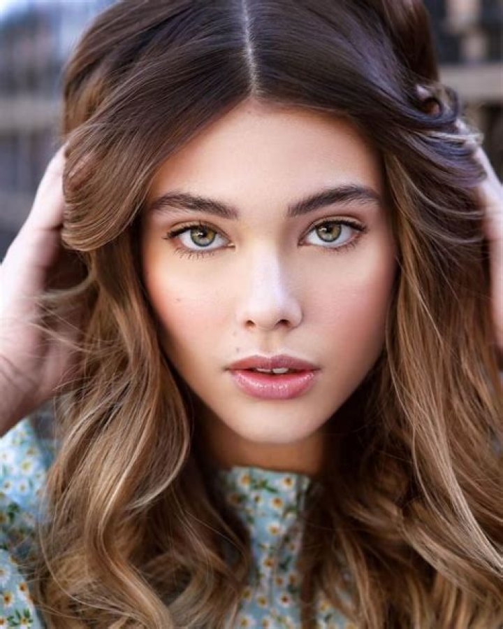 
Laneya Grace Height, Weight, Net Worth, Age, Birthday, Wikipedia, Who, Nationality, Biography 