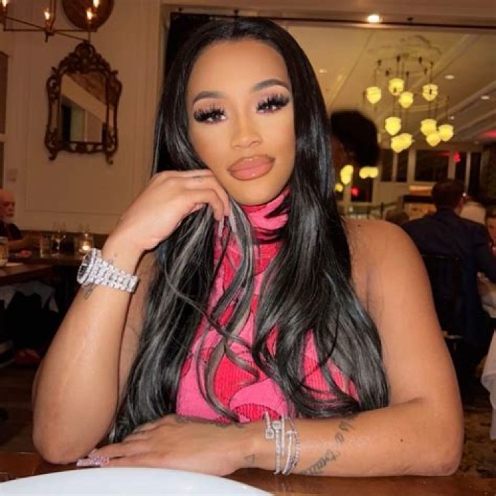 
Lira Mercer Height, Weight, Net Worth, Age, Birthday, Wikipedia, Who, Nationality, Biography 