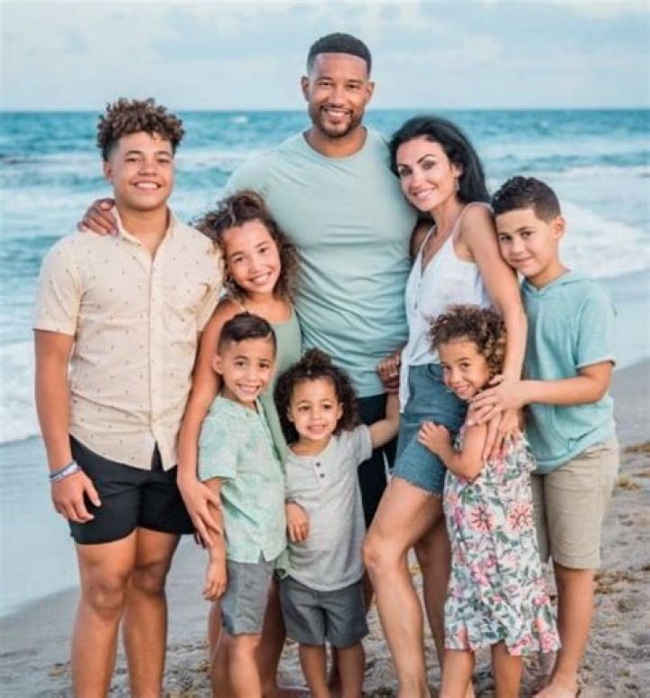 Marcus Freeman is Married to Wife: Joanna Freeman. Kids.