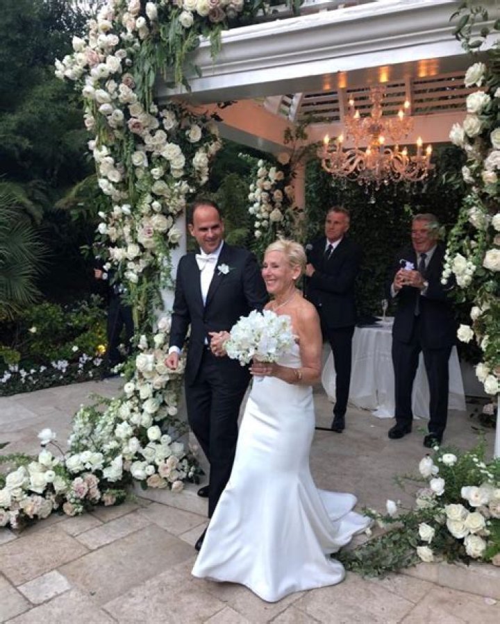 
Marcus Lemonis Wiki Bio, Wife, Net Worth, Married, Family, Wedding 