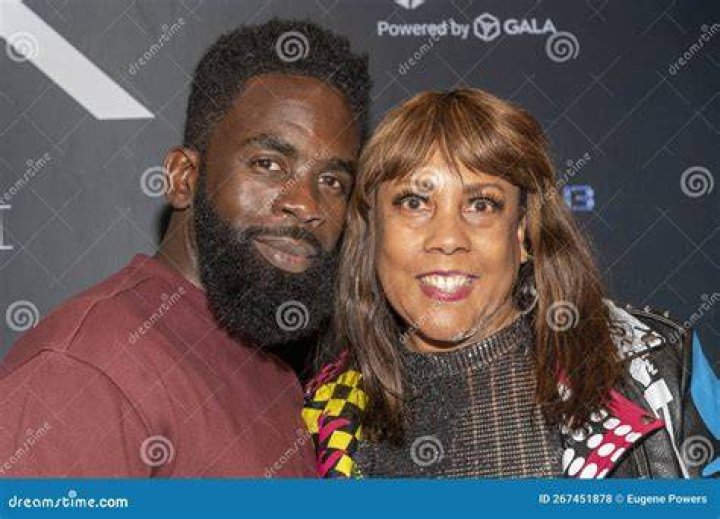 Meet Fola Evans-Akingbola Husband- Everything To Know About Her Married Life