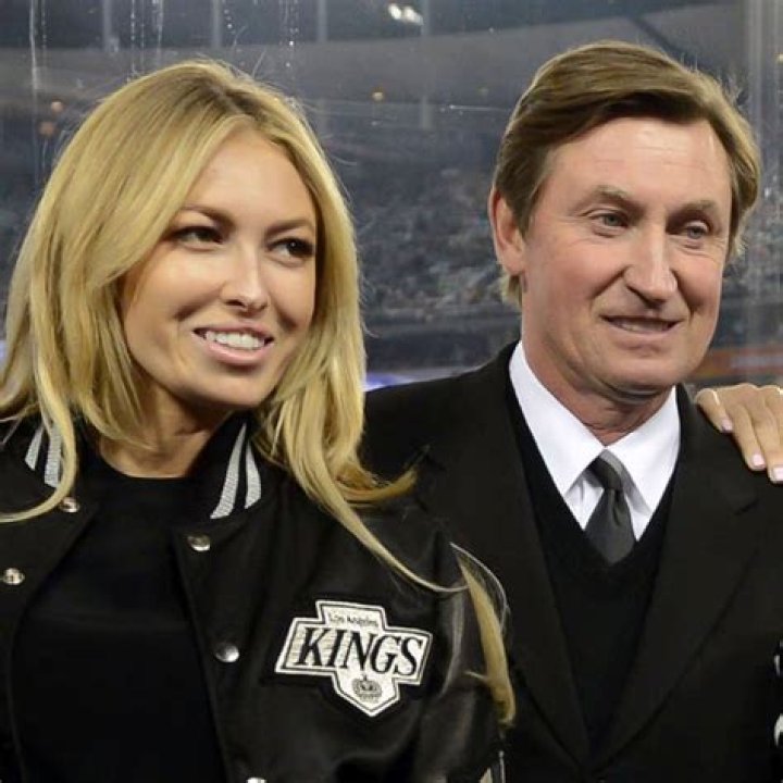 Meet Wayne Gretzky’s Sons and Daughters With His Wife Of Over 30 Years