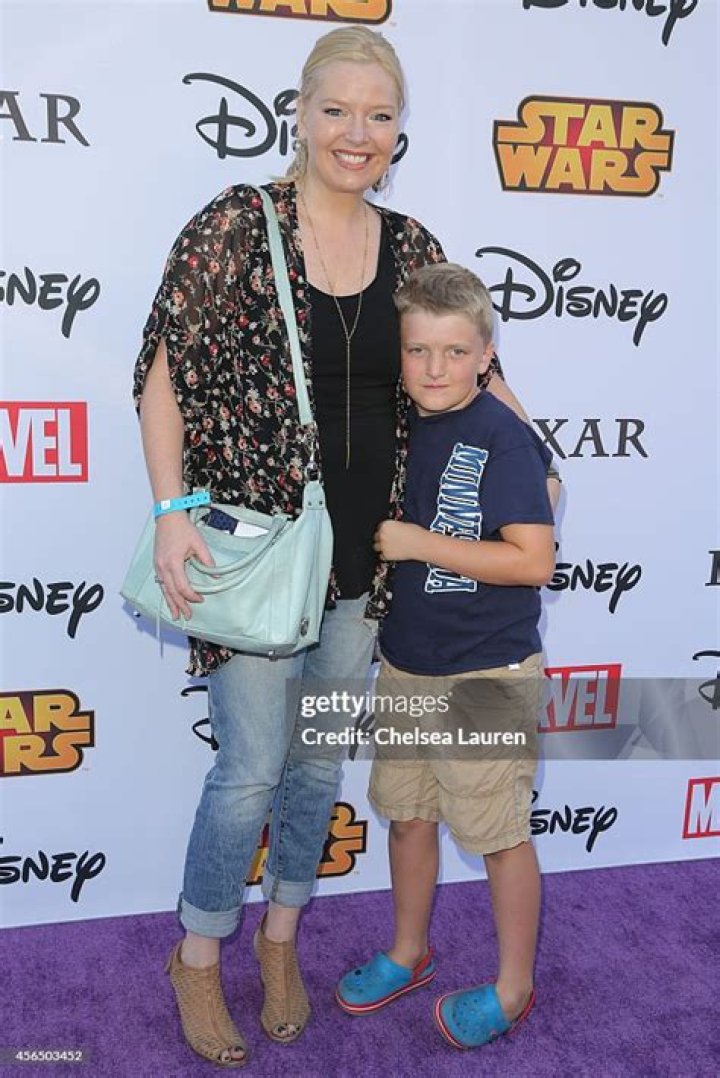 Melissa Peterman Children Son Riley David Brady Wikipedia And Age