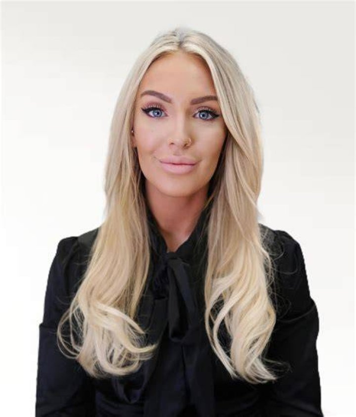 
Michelle Bolton Woodworker Age, Birthday, Wikipedia, Who, Nationality, Biography 