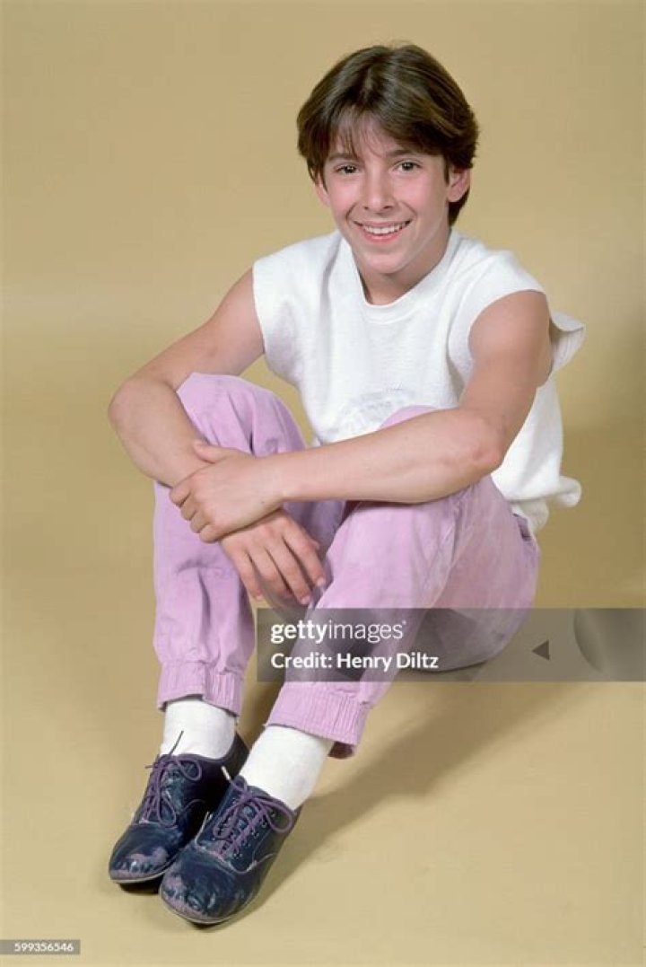 Noah Hathaway Height, Weight, Net Worth, Age, Birthday, Wikipedia, Who, Instagram, Biography