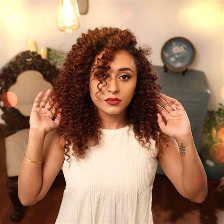 
Pearle Maaney Height, Weight, Net Worth, Age, Birthday, Wikipedia, Who, Nationality, Biography 