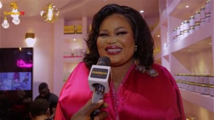 
Pomp As Hush’d Makeovers Marks 7th Anniversary With Lekki Flagship Store 