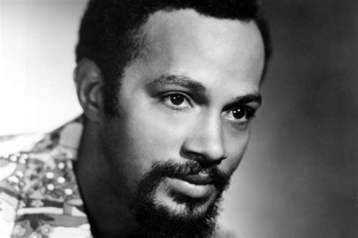 
Producer Behind Philadelphia Soul Sound Thom Bell Dead at 79: ‘He Was a Great Talent’ 