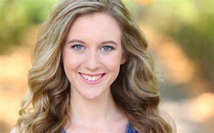 Remington Elizabeth Moses Height, Weight, Net Worth, Age, Birthday, Wikipedia, Who, Nationality, Biography