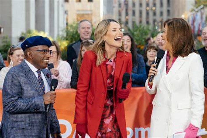 
Savannah Guthrie, Hoda Kotb and ‘Today’ Team Cheer as Al Roker Returns Home from Hospital 