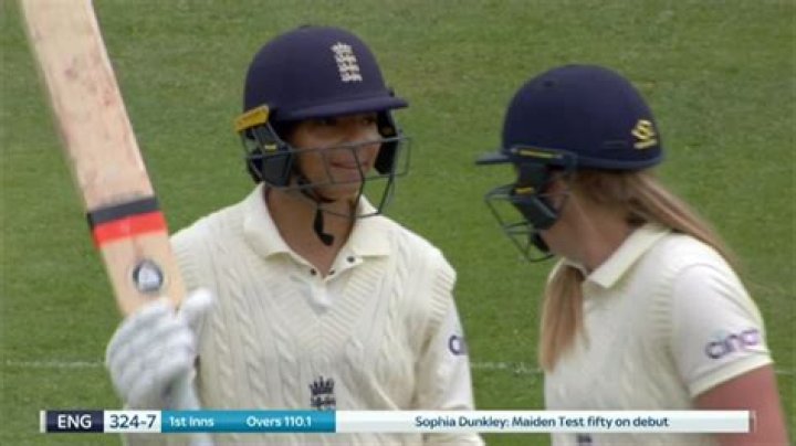 
Sophia Dunkley Parents Are Her Supportive Partner On Her Successful Cricketing Career 