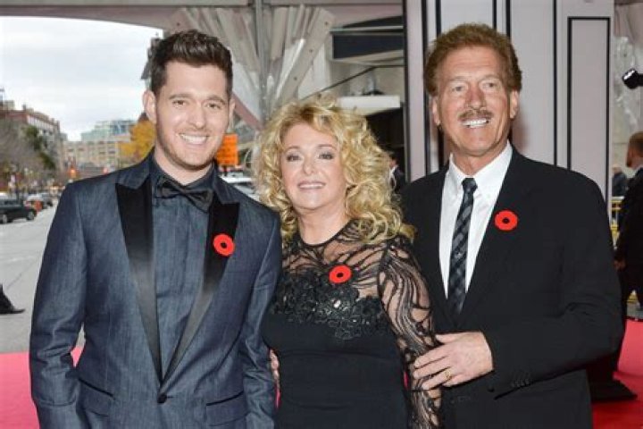 
The Sisters of Michael Bublé: Who Are Crystal Bublé and Brandee Buble? Michael Bublé’s Family Investigated 