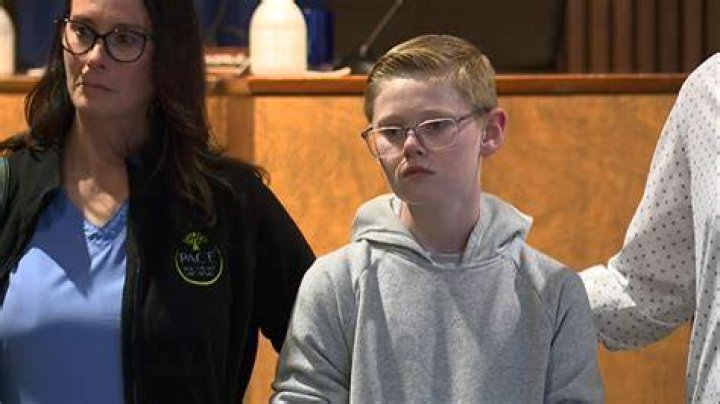 
“True hero”: Michigan 7th grader saves students after bus driver loses consciousness, leaving netizens impressed 