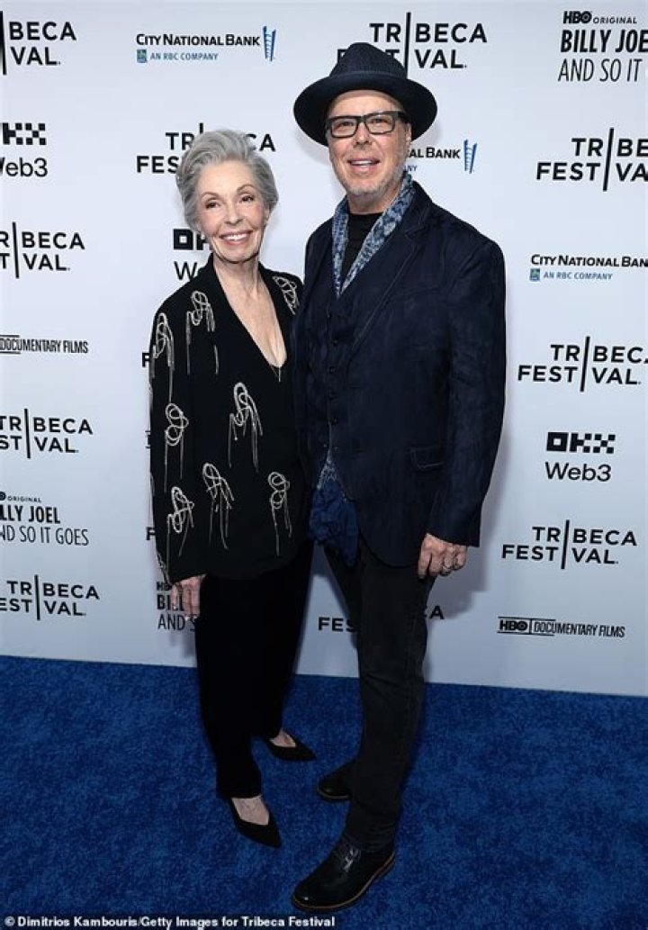 
Who are Elizabeth Webbers Parents? Elizabeth Webber Biography, Parents Name and More 