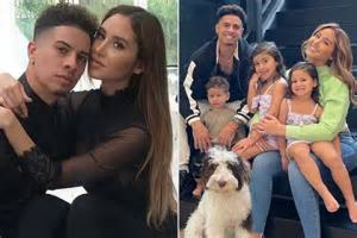 
Who is Catherine Paiz’s husband Austin McBroom? His Wiki: Age, Height, NBA, Net Worth, Parents, Siblings, Family, Salary, Education, Friend 